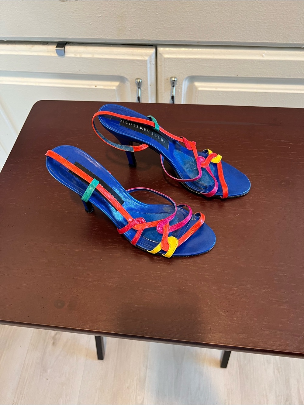 Geoffrey Beene Vintage 1970's
Colorblock Strappy Leather Open Toe Heels Sz 5.5M